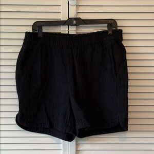 Old Navy Black Athletic Shorts Size Large